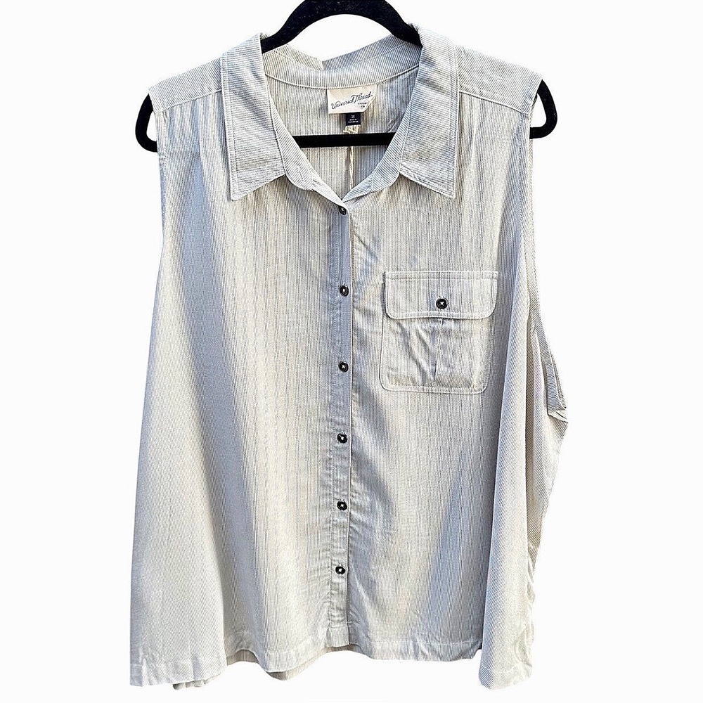 Universal Thread Womens 3X Sleeveless Button Down Shirt Gray Striped Rayon Top